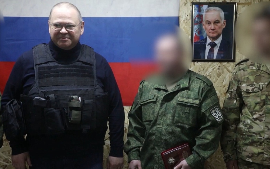Губернатор Олег Мельниченко посетил пензенских бойцов в Курской области